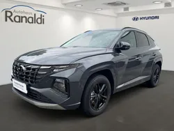 Mic (grau Gebraucht 2022 Hyundai Tucson N Line SUV | 28.990 € (Guter Preis)