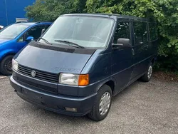 Grau Gebraucht 1993 VW T4 Van | 2.900 €