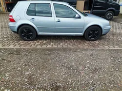 Blau Gebraucht 2003 VW Golf IV Pacific Limousine | 2.200 € (Fairer Preis)