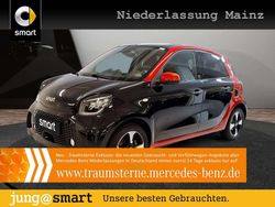 Schwarz Gebraucht 2021 Smart ForFour Electric Drive Passion Limousine | 12.490 € (Etwas zu teuer)