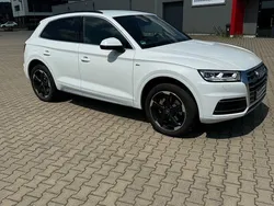 Weiß Gebraucht 2019 Audi Q5 Sport SUV | 31.900 € (Fairer Preis)