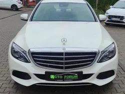 Weiß Gebraucht 2014 Mercedes C220 Limousine | 17.499 € (Fairer Preis)
