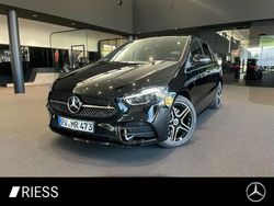 Schwarz Gebraucht 2025 Mercedes B250e Night Van / Kleinbus | 40.900 € (Teuer)
