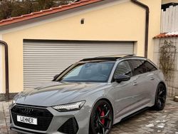 Grau Neu 2025 Audi RS6 Performance Limousine | 133.999 €