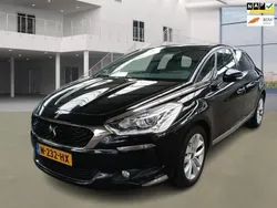 Schwarz Gebraucht 2017 DS Automobiles DS5 Business Kleinwagen | 8.950 €