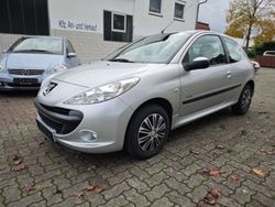 Silber (metallic) Gebraucht 2011 Peugeot 206 Kleinwagen | 4.398 € (Teuer)