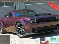 Dark metallic purple Gebraucht 2021 Dodge Challenger Coupé | 33.999 € (Fairer Preis)