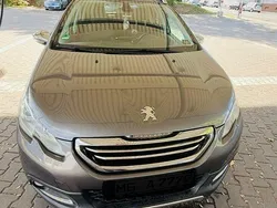 Grau Gebraucht 2016 Peugeot 2008 Allure SUV | 9.000 € (Fairer Preis)