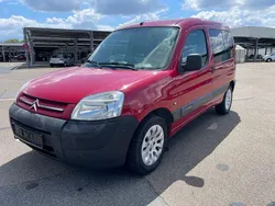 Farbe rot ardent/deckende lack Gebraucht 2009 Citroën Berlingo First Van / Kleinbus | 1.199 € (Fairer Preis)
