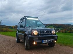Schwarz Gebraucht 2006 Suzuki Jimny SUV | 9.250 € (Teuer)