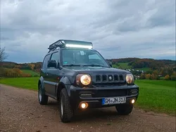 Schwarz Gebraucht 2006 Suzuki Jimny SUV | 9.500 €