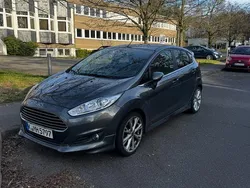 Grau Gebraucht 2016 Ford Fiesta Titanium Kleinwagen | 9.500 € (Etwas zu teuer)