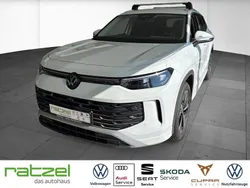 Weiß Neu 2025 VW Tayron Elegance SUV | 53.990 €