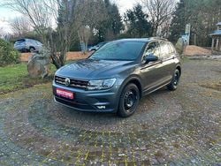 Grau Gebraucht 2019 VW Tiguan Comfortline SUV | 18.900 € (Guter Preis)