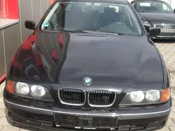 Schwarz Gebraucht 1999 BMW 520 Limousine | 5.200 € (Teuer)
