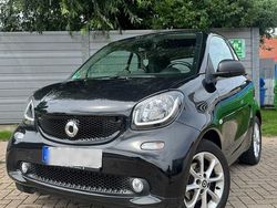 Schwarz Gebraucht 2017 Smart ForTwo Coupé Coupé | 9.000 € (Guter Preis)