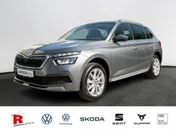 Grau Gebraucht 2023 Skoda Kamiq Style SUV | 27.849 € (Etwas zu teuer)