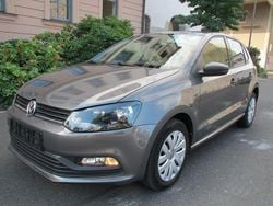 Grau Gebraucht 2015 VW Polo Trendline Limousine | 7.950 € (Guter Preis)
