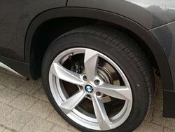 Grau Gebraucht 2015 BMW X1 SUV | 13.500 € (Fairer Preis)