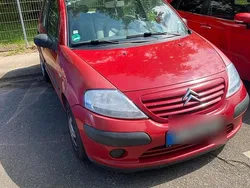 Rot Gebraucht 2003 Citroën C3 Kleinwagen | 650 € (Superpreis)