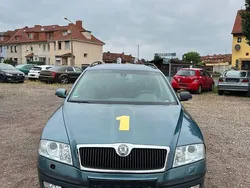 Grün Gebraucht 2006 Skoda Octavia Elegance Kombi | 1.599 € (Guter Preis)
