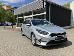 Silber Gebraucht 2024 Kia Ceed Sportswagon Vision Kombi | 18.999 € (Superpreis)