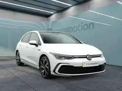 Weiß Gebraucht 2024 VW Golf VIII Sound Limousine | 32.749 € (Fairer Preis)