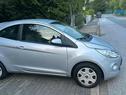 Silber Gebraucht 2012 Ford Ka Kleinwagen | 3.599 €