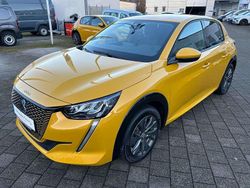 Faro gelb Gebraucht 2021 Peugeot e-208 Allure Kleinwagen | 15.900 € (Fairer Preis)