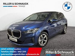 Phytonicblau Gebraucht 2024 BMW 218 Active Tourer Performance Van / Kleinbus | 26.950 € (Guter Preis)