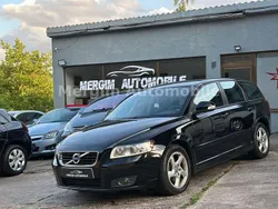 Schwarz Gebraucht 2011 Volvo V50 Business Edition Kombi | 2.999 € (Superpreis)
