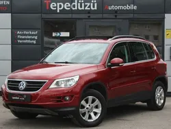 Rot Gebraucht 2008 VW Tiguan Track & Field SUV | 9.999 € (Etwas zu teuer)
