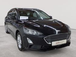 Obsidianschwarz metallic Gebraucht 2021 Ford Focus Cool & Connect Kombi | 12.490 € (Guter Preis)