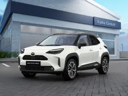 Weiß Gebraucht 2024 Toyota Yaris Cross Plus SUV | 34.380 € (Etwas zu teuer)