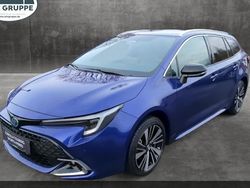 Blau Neu 2025 Toyota Corolla Kombi | 35.990 €