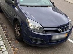 Blau Gebraucht 2004 Opel Astra Kleinwagen | 700 € (Superpreis)