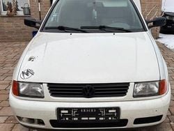 Grau Gebraucht 2002 VW Caddy Van / Kleinbus | 830 € (Superpreis)