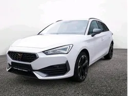 Weiß Gebraucht 2022 Cupra Leon Kombi | 27.500 € (Fairer Preis)