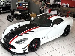 Viper white sonderlackierung Gebraucht 2016 Dodge Viper Coupé | 238.800 €