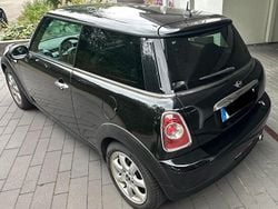 Schwarz Gebraucht 2011 Mini One D Kleinwagen | 3.000 € (Etwas zu teuer)