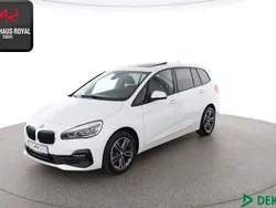 Weiß Gebraucht 2021 BMW 218 Gran Tourer Sport Line Van / Kleinbus | 22.880 € (Fairer Preis)