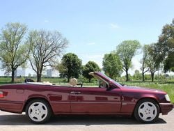 Individual rubinrot met. Gebraucht 1995 Mercedes E320 Sportline Cabrio | 39.900 €