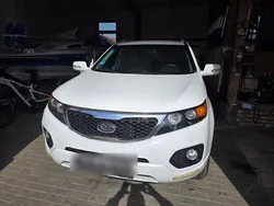 Weiß Gebraucht 2012 Kia Sorento SUV | 5.600 € (Guter Preis)