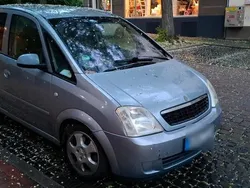 Grau Gebraucht 2005 Opel Meriva Van / Kleinbus | 1.250 € (Guter Preis)