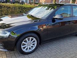 Schwarz Gebraucht 2012 Audi A4 Ambition Kombi | 7.690 € (Guter Preis)
