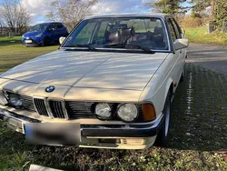 Beige Gebraucht 1985 BMW 735 Limousine | 4.000 €