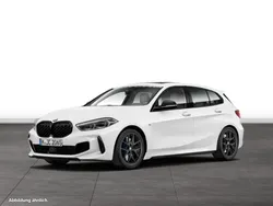 Weiß Gebraucht 2024 BMW M135 Kleinwagen | 43.743 € (Etwas zu teuer)