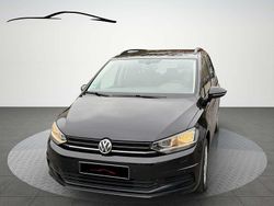 Deep black perleffekt Gebraucht 2016 VW Touran Trendline Van / Kleinbus | 15.000 € (Guter Preis)
