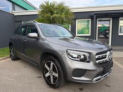 Grau Gebraucht 2023 Mercedes GLB200 SUV | 28.490 € (Guter Preis)