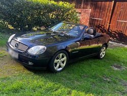 Schwarz Gebraucht 1999 Mercedes SLK230 Cabrio | 2.998 € (Fairer Preis)